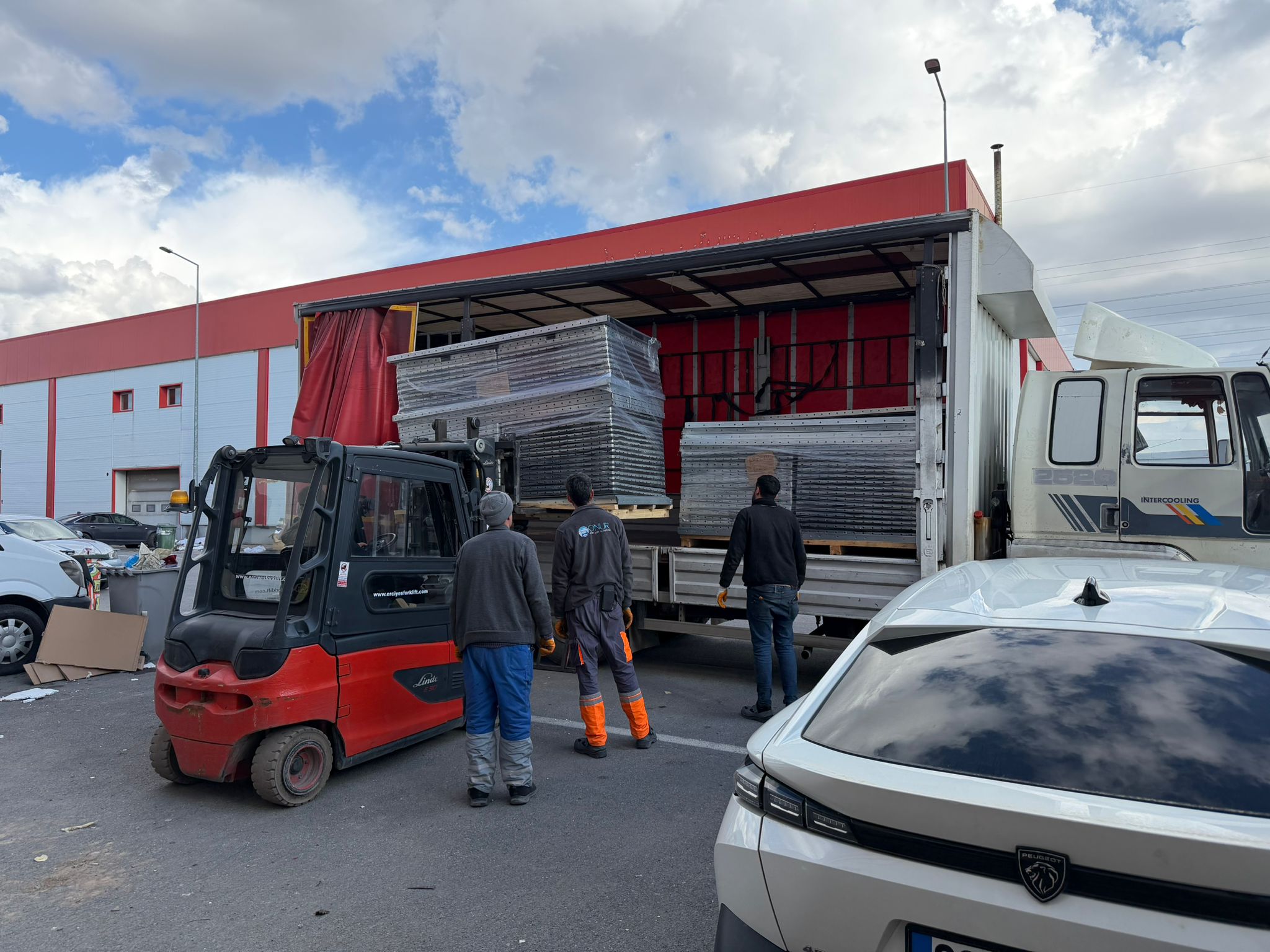 Onur Modüler Su Depoları sevkiyat süreci